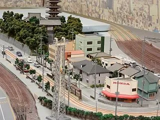 レイアウト解体前に照明の点灯確認を行う