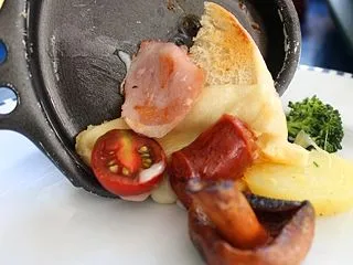 サンルームでラクレット
