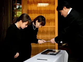 香典の相場まとめ｜20代・30代・40代…