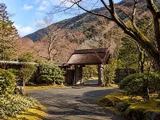 亀の井別荘