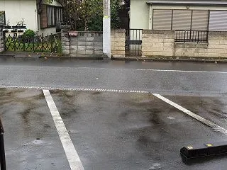 しばらくぶりの雨