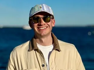 アメリカ人「日本も核武装しなよ。核兵器与…