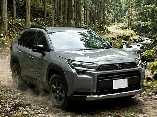 RAV4をゴツく見せる！車検対応の最大サ…