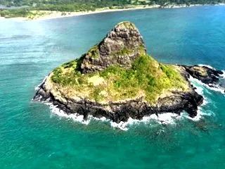 ハワイ、海側から見るチャイナマンズハット