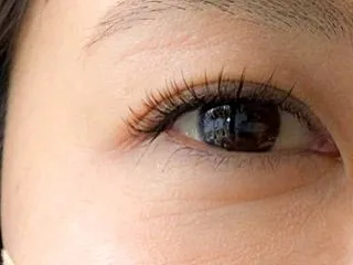 50代でも大丈夫！ 自然に目元が華やぐ大…