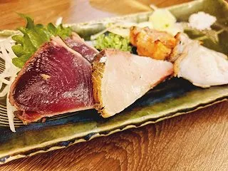 美味しいかつおのタタキのお店とお買い物マ…