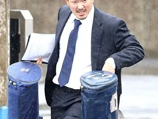 中日、川越と宇佐見に戦力外通告