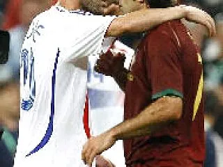 【謎】サッカー選手でテクニカル系とパワー…