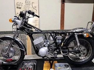 白マッハ 和ちゃん号 もう少しで完成です…