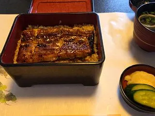 やっぱり成田の鰻うめー
