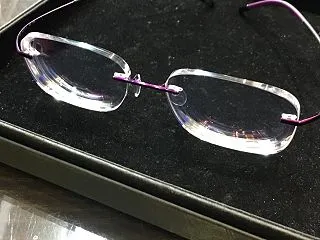 世界最軽量メガネ☆シルエット☆