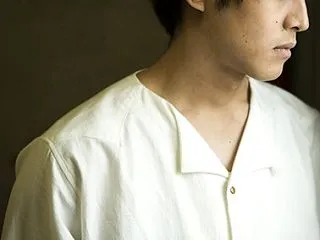 兄と同じ土地の大学に受かった。父が「防犯…