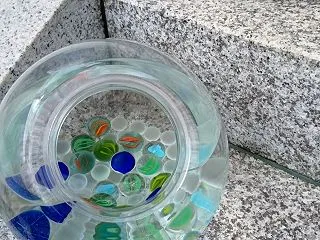 お金に悩んでる風になってるよ