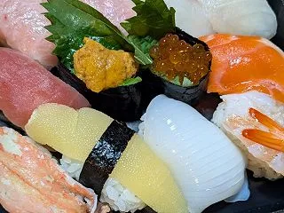 今日は小指を負傷