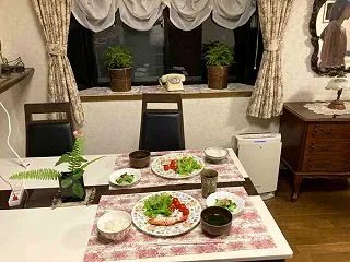 夕食はシャケ Queenの4 シャケなベ…