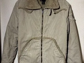 DIESELのボアジャケットをレビュー！…