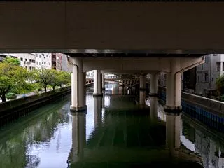 大手橋から平野橋を望む、午後４時25分。