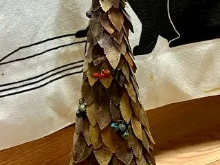クリスマスツリー作りと樹里さんのハネムー…