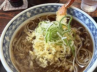 天ざる？それとも温かい天ぷらそば？悩むね…