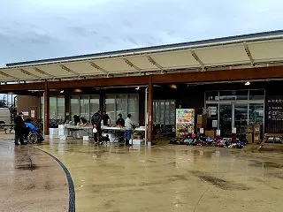 さびしい「古川日曜朝市」