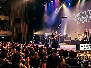 「70代アーティストのライブ無双」と「C…