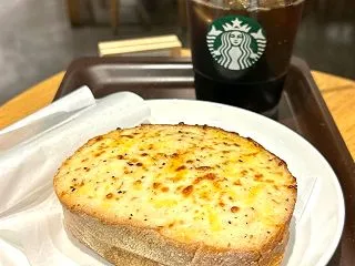 スターバックスでモーニング