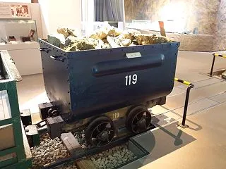 【保存車】紀州鉱山 鉱車No.119 三…