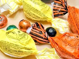 ハロウィンクッキー缶・にゃん