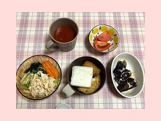 おでん・蒸し鶏サラダ 2026年 10月…