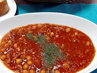 【見た目地味でも味はオサレ】豚とヒヨコマ…