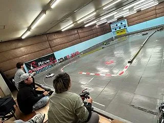バタバタ。