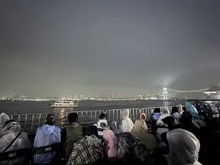 東京湾花火大会、不発笑
