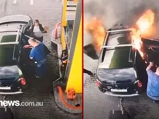 ロシアのガソリンスタンドで給油中に車が火…