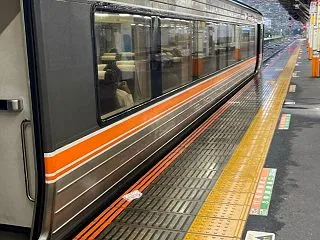 東海道鈍行列車独り旅 帰りは最終の ひか…