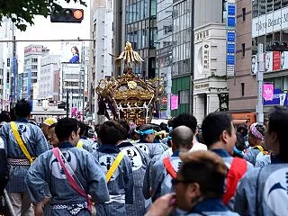 お神輿