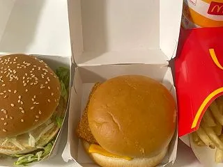 昨日はデリバリー