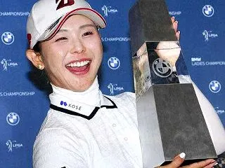 吉田優利ちゃんが米ツアー初優勝＼(^o^…