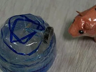 『ティッシュとセロテープで、風鈴を作る♪…