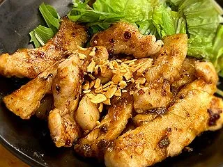 ふぐと鉄板焼きガブ飲み酒場さんの「やわら…