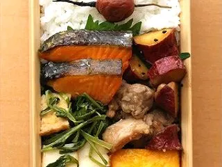 新米と間引き菜