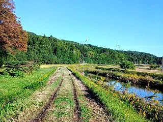 能登半島より秋晴れの里山