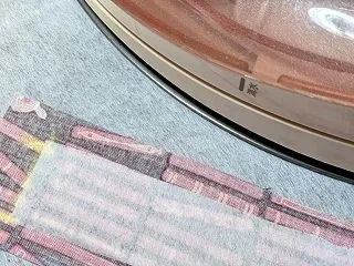 小指が痛くて