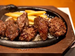 ブロンコビリー飲み【クオリティは高いが、…