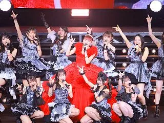 つばきファクトリー秋山卒業の武道館公演行…