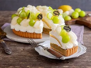 大好きな○○ケーキを見て、釘付けで動けな…