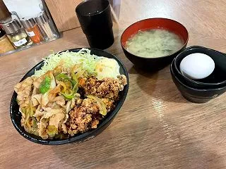 伝説のすた丼屋 横浜西口店