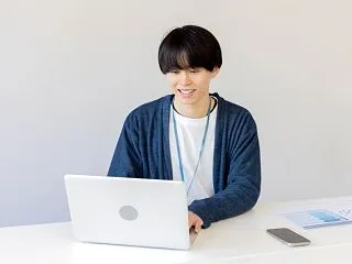 痙攣性発声障害のボトックス注射を受ける前…