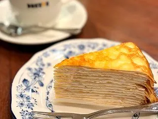 ドトールといえばミルクレープ♡ DOUT…