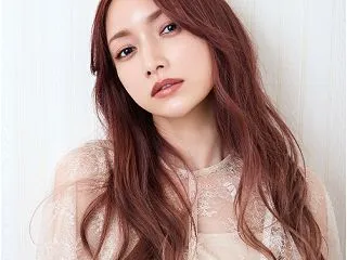 【画像】後藤真希さん、チ◯コ溺愛写真がス…