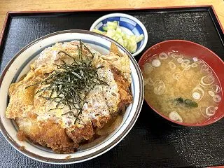 渋川市白井、道の駅こもち内 お食事処 食…